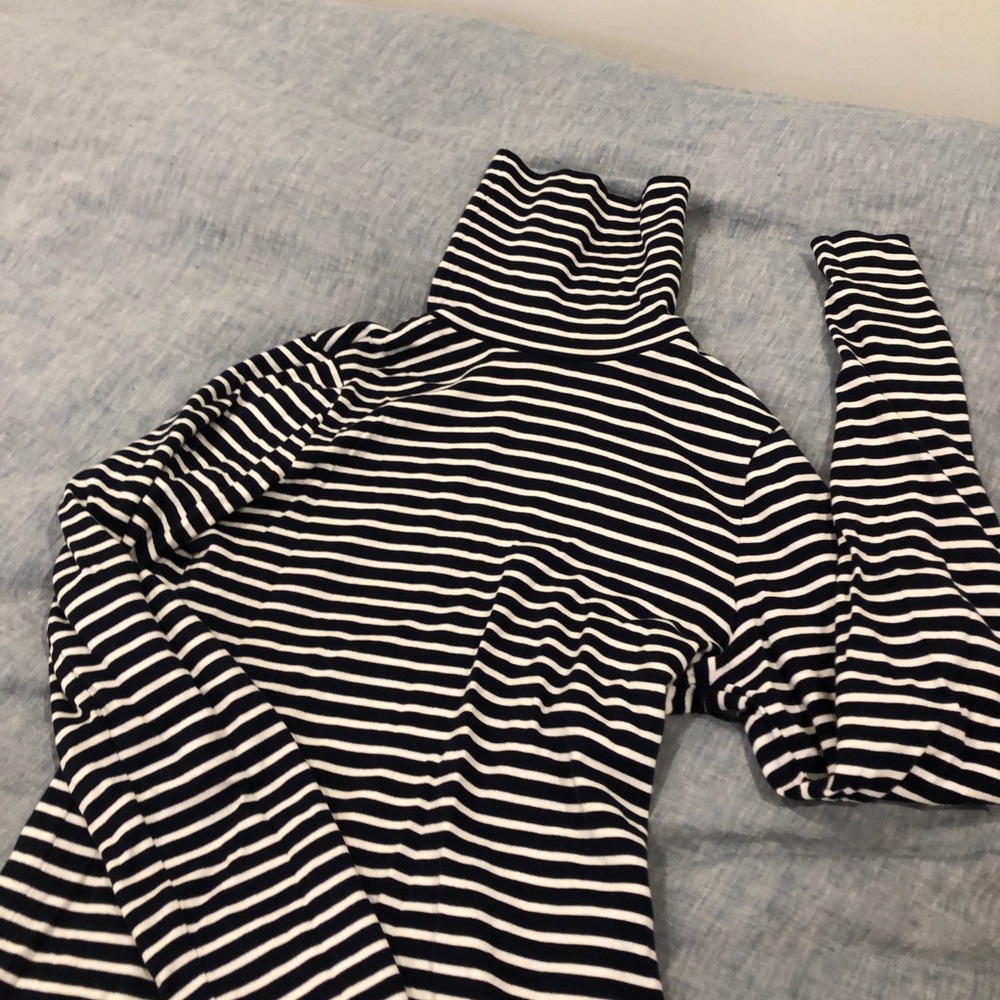 Turtleneck long sleeve